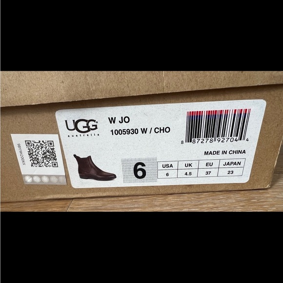 UGG Australia Leather Chelsea Boots size 6 - Picture 10 of 12